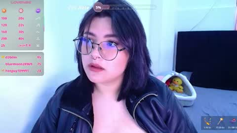 phylavell_ online show from June 27, 2026, 9:20 pm