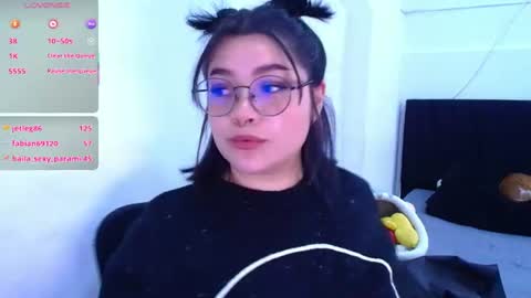 phylavell_ online show from July 2, 2026, 8:59 pm