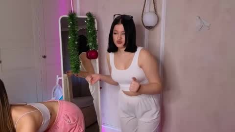 Lora black  and Lili blonde welcome you here online show from December 21, 2024, 7:56 am