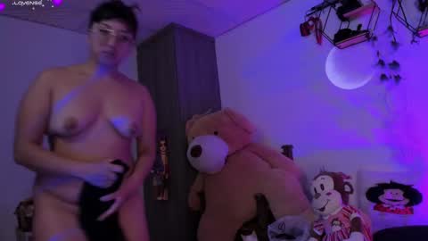  PIA FISHER  online show from February 16, 2025, 12:10 pm