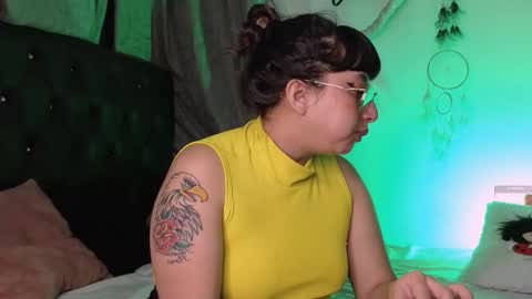  PIA FISHER  online show from January 12, 2026, 1:11 am