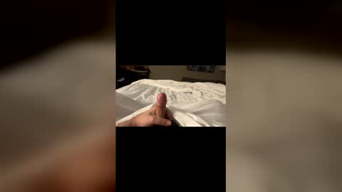 Piano Reeves online show from December 16, 2025, 12:10 pm