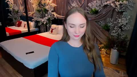 Snapshot of pieceofinspiration chatting on December 24, 2024, 1:38 am Emelie online show from December 24, 2024, 1:38 am