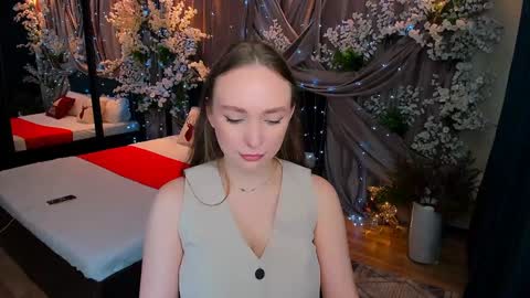 Snapshot of pieceofinspiration chatting on December 26, 2024, 10:16 am Emelie online show from December 26, 2024, 10:16 am