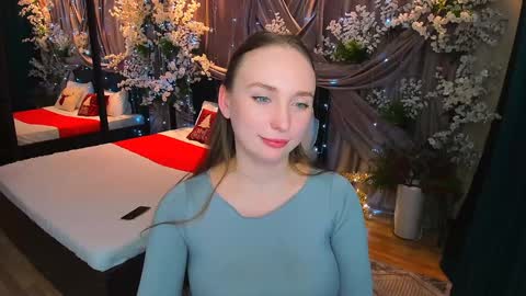 Snapshot of pieceofinspiration chatting on January 11, 2025, 4:25 pm Emelie online show from January 11, 2025, 4:25 pm