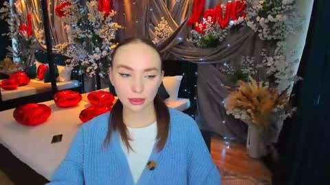Snapshot of pieceofinspiration chatting on February 16, 2025, 10:21 am Emelie online show from February 16, 2025, 10:21 am