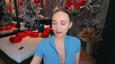Snapshot of pieceofinspiration chatting on February 21, 2025, 11:10 pm Emelie online show from February 21, 2025, 11:10 pm