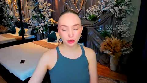 Snapshot of pieceofinspiration chatting on March 4, 2025, 4:20 pm Emelie online show from March 4, 2025, 4:20 pm