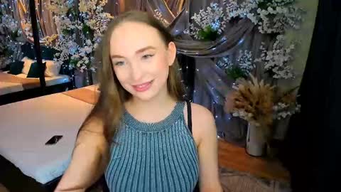 Snapshot of pieceofinspiration chatting on March 7, 2025, 4:11 pm Emelie online show from March 7, 2025, 4:11 pm