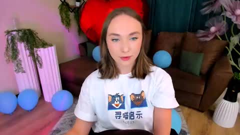 Snapshot of pieceofinspiration chatting on September 9, 2025, 7:57 pm Emelie online show from September 9, 2025, 7:57 pm