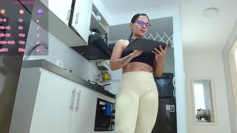 Viviana online show from May 27, 2026, 3:20 pm