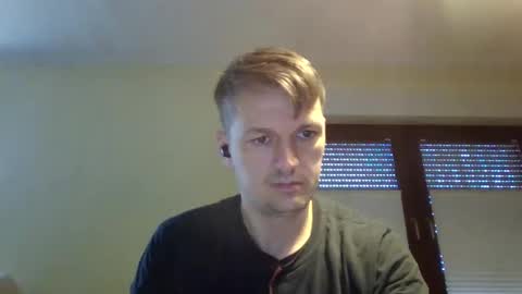 piercingsxxx online show from February 26, 2025, 8:26 am