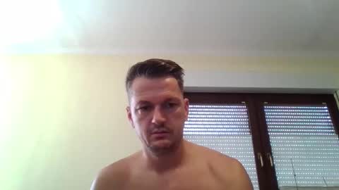 piercingsxxx online show from September 12, 2025, 7:08 am