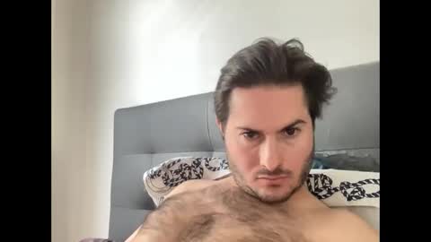 pierrot462900 online show from December 13, 2024, 12:28 pm