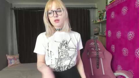 piginnya online show from September 16, 2025, 11:55 am