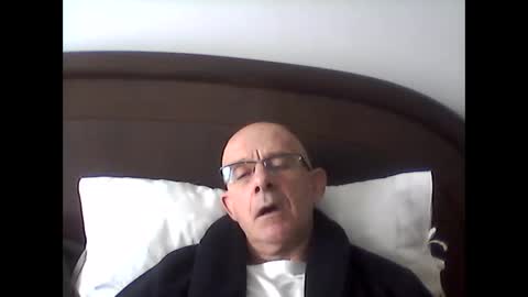 pikuz47 online show from January 12, 2026, 1:49 pm