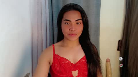 Snapshot of pinay_cristine chatting on October 13, 2025, 1:00 pm pinay_cristine online show from October 13, 2025, 1:00 pm