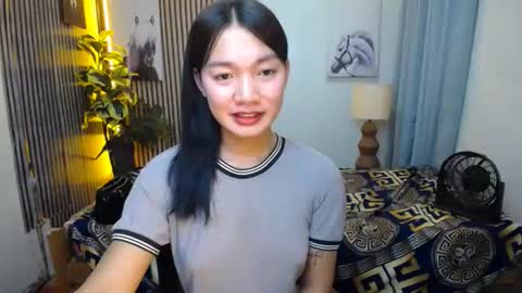 Snapshot of pinay_shenna chatting on September 12, 2025, 1:38 am Shenna online show from September 12, 2025, 1:38 am