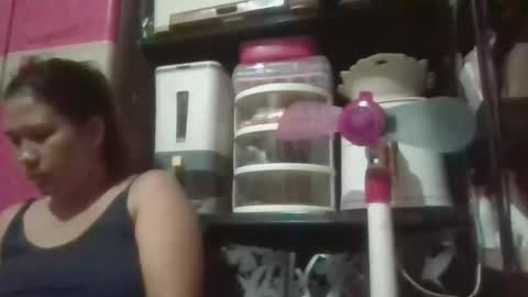 PinayThali08 online show from April 17, 2026, 1:36 pm