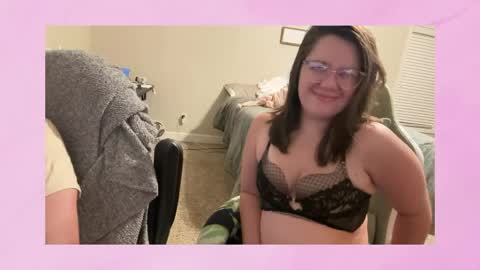 Pineapple Princess online show from June 6, 2026, 1:00 am