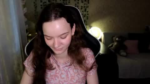 Snapshot of pink__sun chatting on June 26, 2026, 2:49 am Stephanie online show from June 26, 2026, 2:49 am