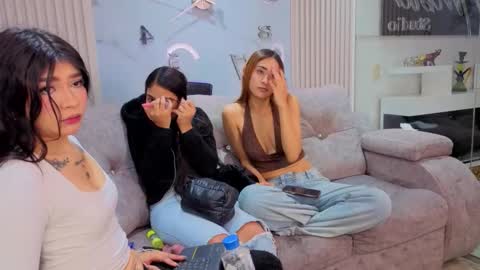 pink_as online show from March 11, 2026, 11:00 pm