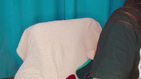 Snapshot of pink_pikachu_ chatting on December 1, 2024, 8:42 pm Pikachu pika online show from December 1, 2024, 8:42 pm