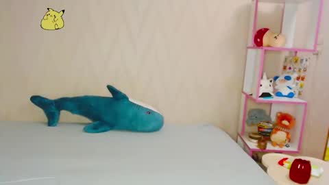 Snapshot of pink_pikachu_ chatting on September 22, 2025, 9:17 pm Pikachu pika online show from September 22, 2025, 9:17 pm