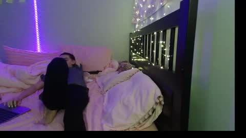 pink_tv online show from October 9, 2025, 1:58 am