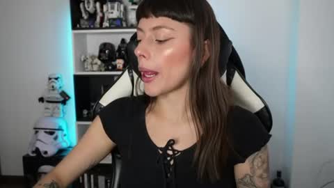 Emily online show from July 29, 2026, 4:16 pm