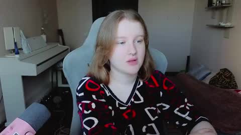pinkiep1e online show from May 22, 2026, 3:02 am