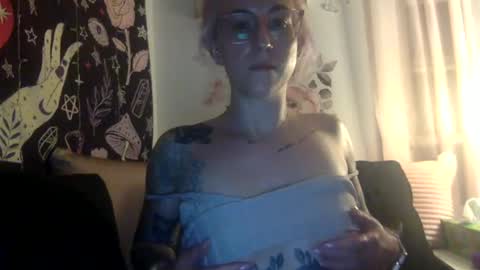 pinkparty13 online show from July 9, 2026, 4:38 am