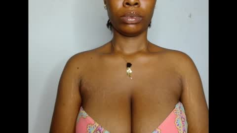 pinkxsugar online show from January 18, 2026, 5:28 pm