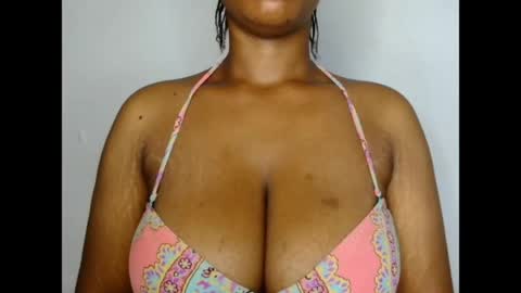 Snapshot of pinkxsugar chatting on July 7, 2026, 6:47 am pinkxsugar online show from July 7, 2026, 6:47 am