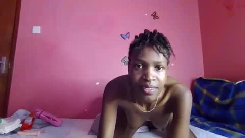 Snapshot of pinky_cockoo chatting on February 19, 2026, 8:43 am pinky_cockoo online show from February 19, 2026, 8:43 am