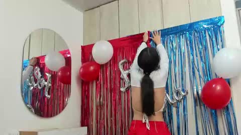 pinky_f00x online show from July 4, 2026, 7:53 pm