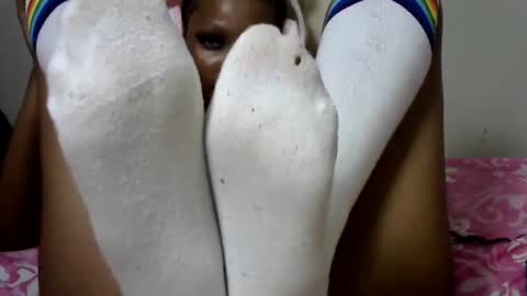 pinky_lov online show from February 15, 2025, 12:33 pm