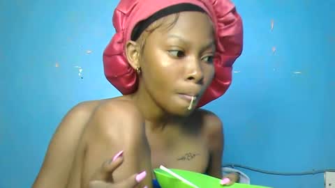 pinky_lov online show from October 16, 2025, 6:09 pm