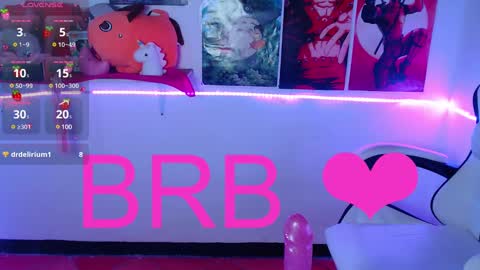 Snapshot of pinky_sexxx chatting on March 10, 2025, 10:13 pm Pau online show from March 10, 2025, 10:13 pm