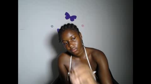 pinkykiki_247 online show from December 19, 2025, 6:20 am