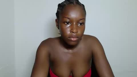 pinkykiki_247 online show from March 22, 2026, 3:37 pm