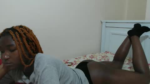zenah online show from April 26, 2026, 6:38 pm