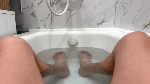 Pinokolada online show from March 1, 2026, 7:10 am