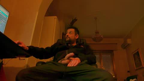 Snapshot of pinopinoxxx chatting on February 17, 2025, 3:31 pm robi online show from February 17, 2025, 3:31 pm