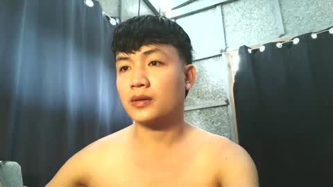 alex online show from October 19, 2025, 4:57 am