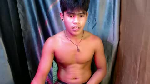 pinoy_shyboy69 online show from April 26, 2026, 5:49 am