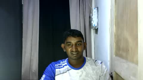 rayvienn online show from April 5, 2026, 3:20 pm