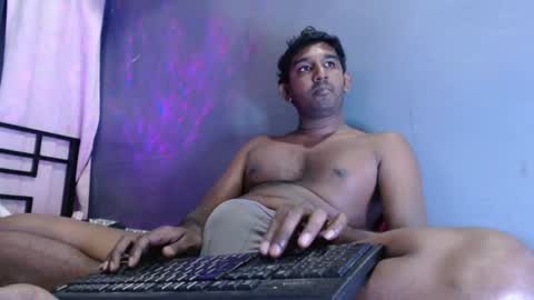 Snapshot of pinoybbc_xx chatting on June 12, 2026, 10:25 am rayvienn online show from June 12, 2026, 10:25 am