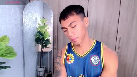 Snapshot of pinoymilker chatting on September 26, 2025, 4:16 am ethan online show from September 26, 2025, 4:16 am