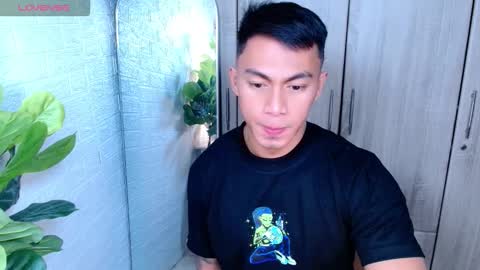 ethan online show from December 21, 2025, 10:17 pm